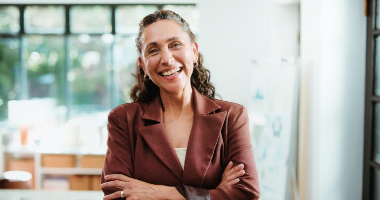 Consumer Services Company Engages Fractional General Counsel, Later Converts to Full-Time Hire
