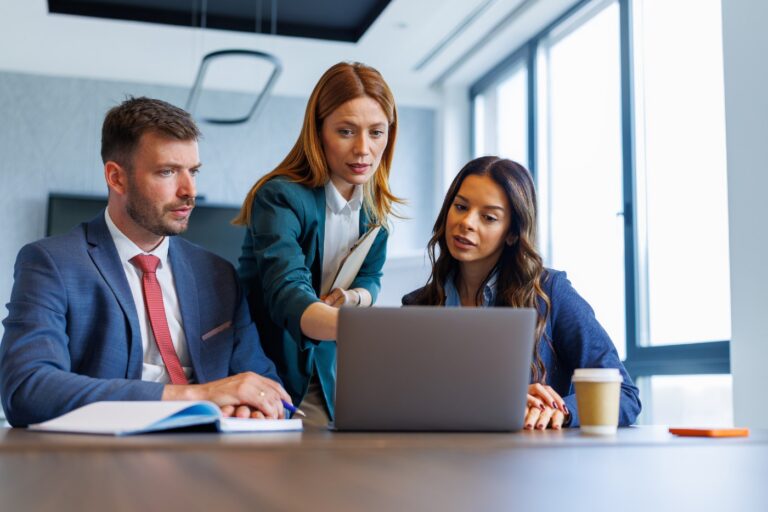 Global 50 Law Firm Scales AI & Knowledge Management Initiatives Without Diverting Billable Attorneys
